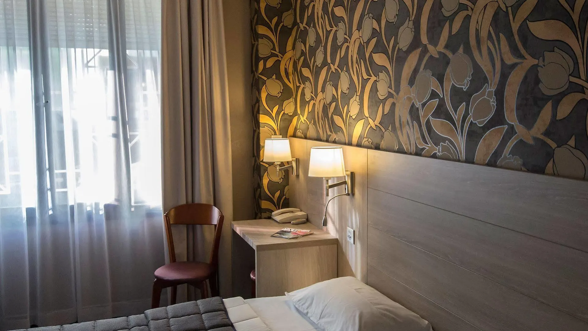 ***  Palma Hotel Paris France